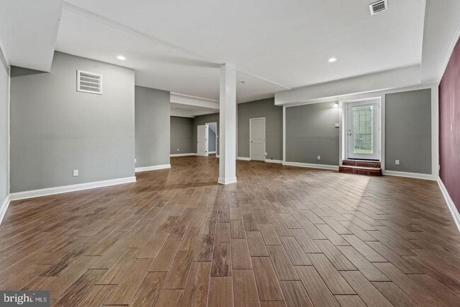 Building Photo - 2621 Stenhouse Pl