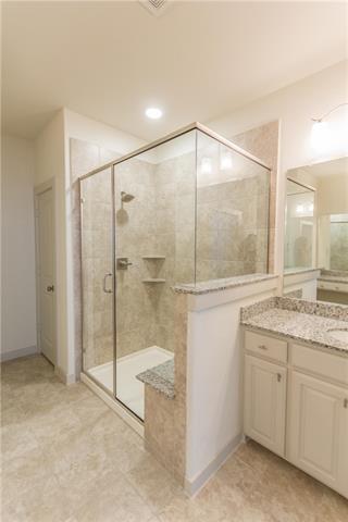 Building Photo - 420 Texas Dr