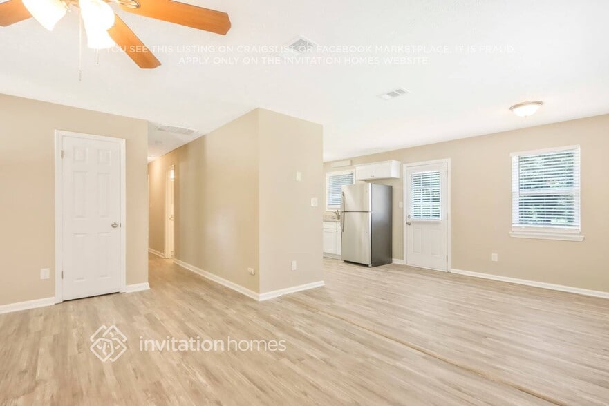 Building Photo - 116 Mann Blvd