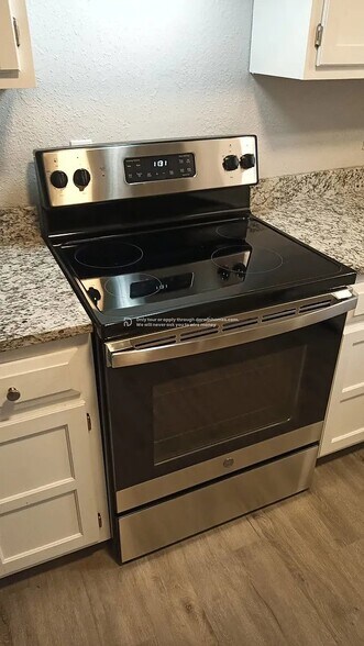 Building Photo - 8009 E Lansing St