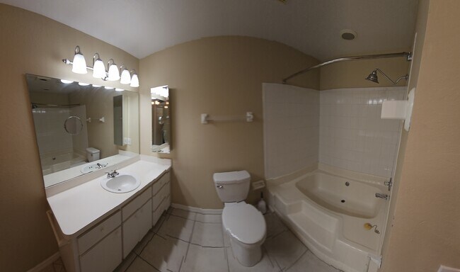 Building Photo - 11722 SE 72nd Terrace Rd