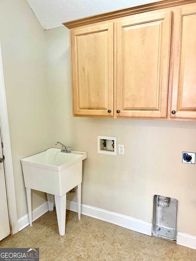 Building Photo - 49 Coastal Walk