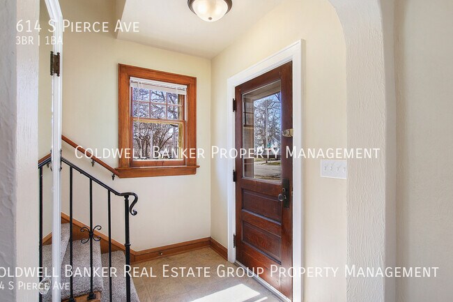 Building Photo - Beautiful Brick Single Family Home