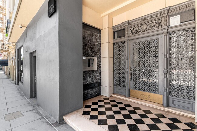 Building Photo - 1755 Van Ness