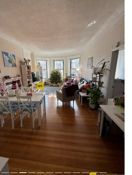 Building Photo - 465 Commonwealth Ave