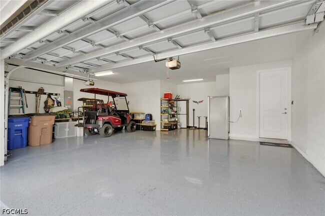 Building Photo - 3425 Hampton Blvd