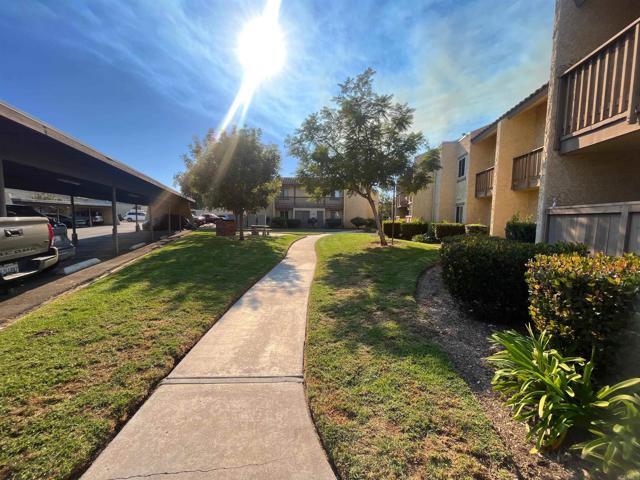 Building Photo - 3030 Alta View Dr