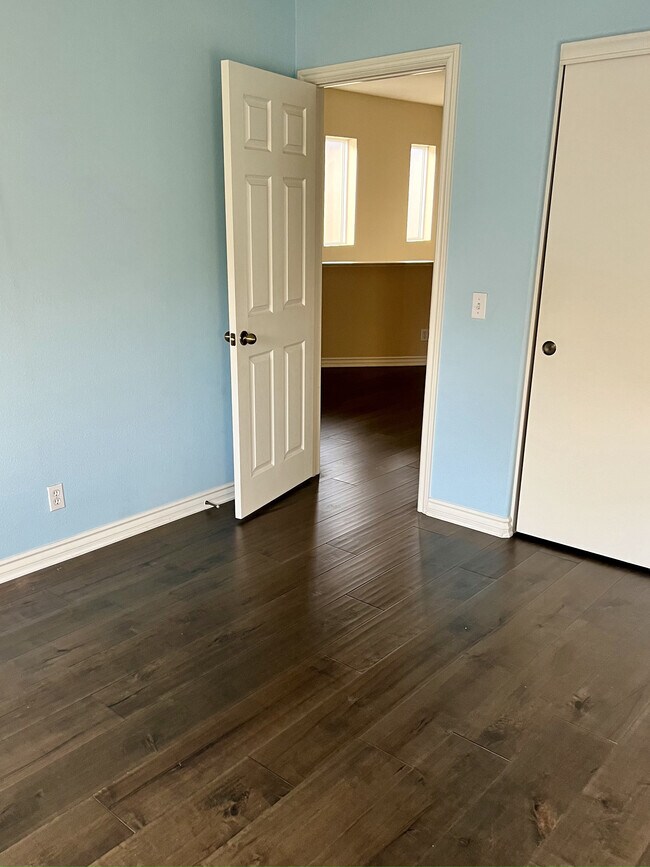 One of the 2 Guest Rooms - 1256 Valle Ct