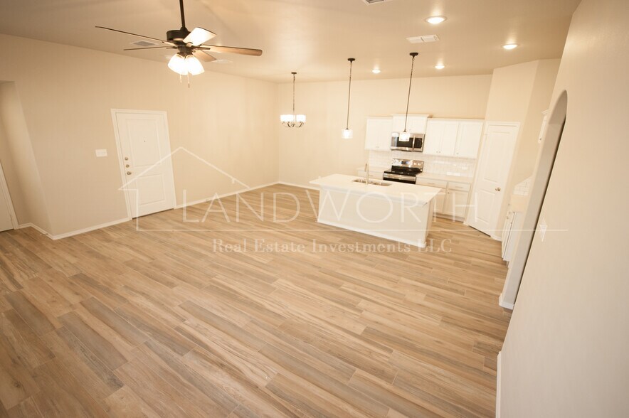 Building Photo - 1406 15th St