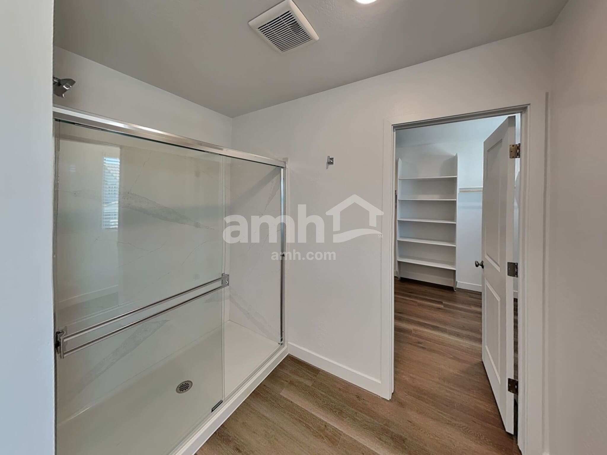 Building Photo - 4415 S 97th Dr