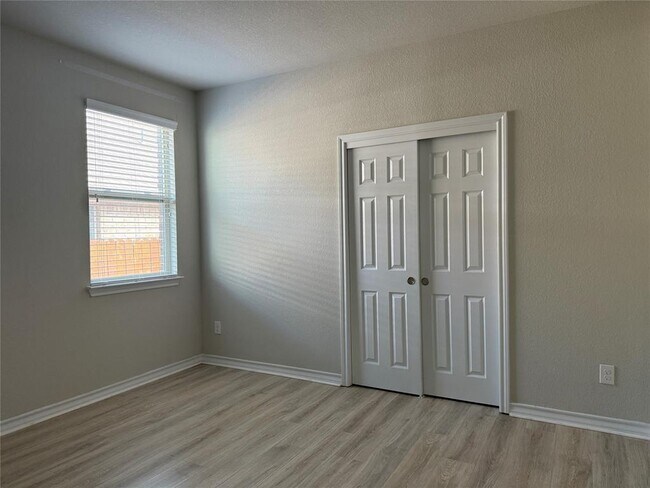 Building Photo - 5989 Malta Cir