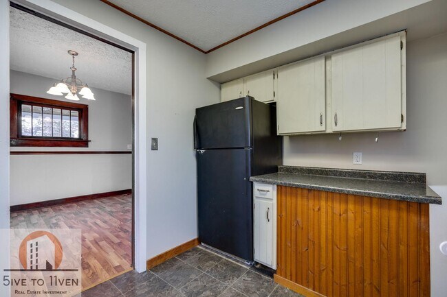 Building Photo - 1203 Arbor Ave