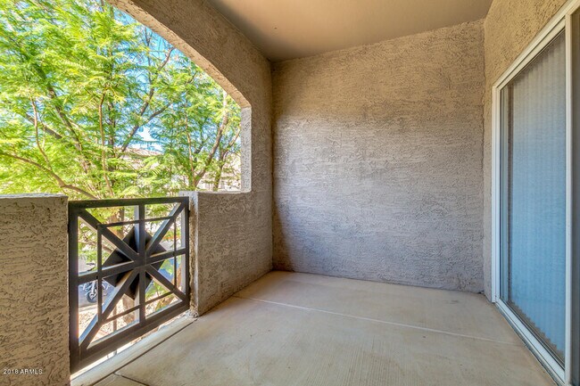 Building Photo - 3236 E Chandler Blvd