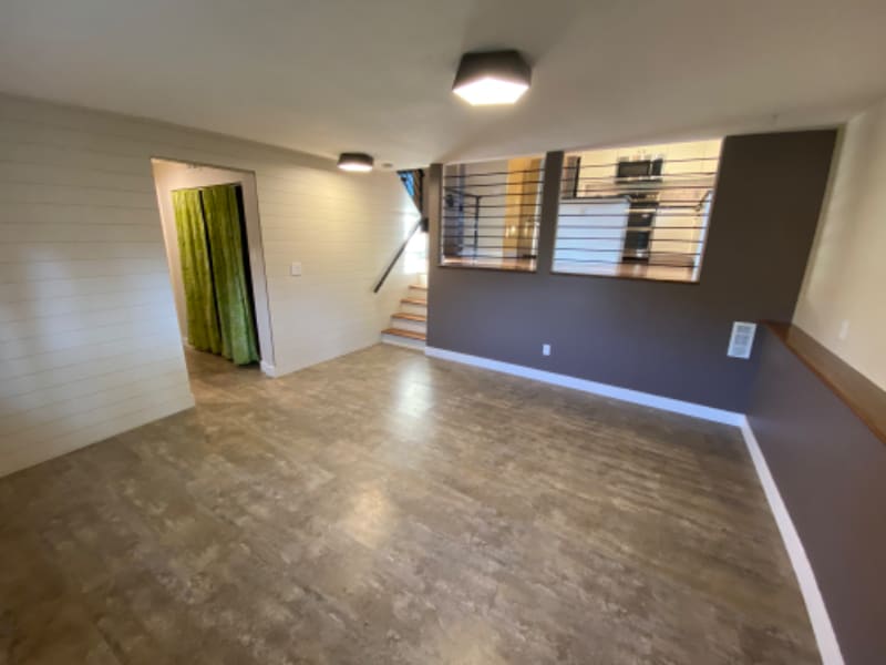 Building Photo - 1336 Sioux Blvd