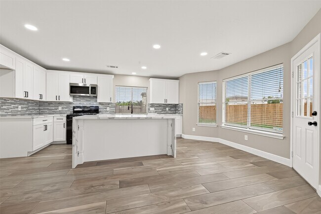 Building Photo - 3522 Pecan Mill Dr