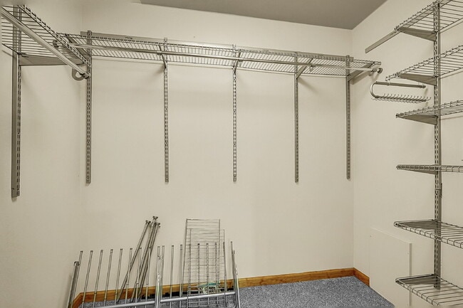 Building Photo - $2,195.95, 3-bed, 2-bed, ranch-style home with a large backyard and $300 off first month's rent