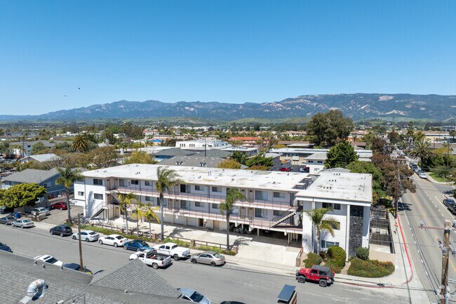 Building Photo - 6548 Cordoba Rd