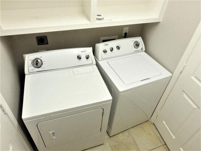 Building Photo - 21626 Shallow Glen Ln