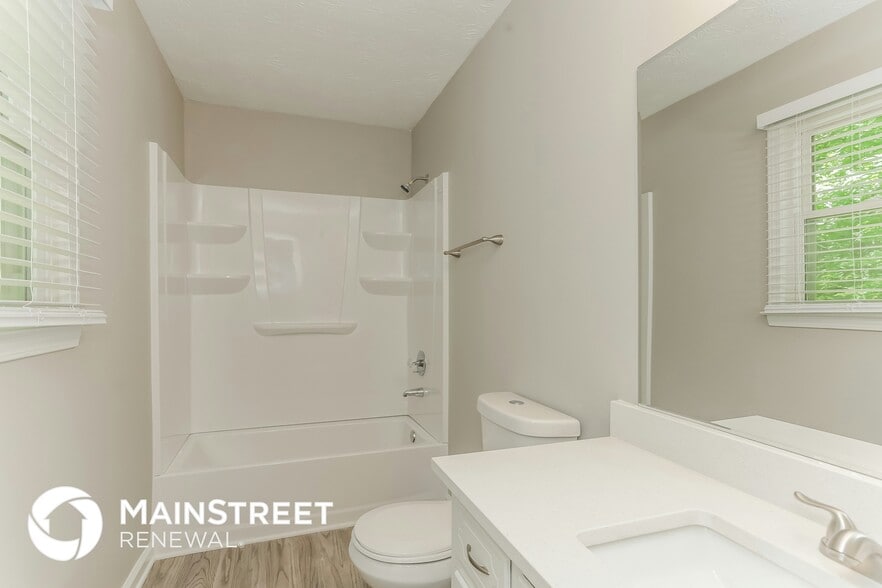 Building Photo - 3385 Revere Cir