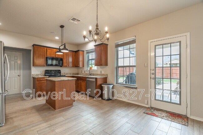 Building Photo - 170 Bentwood Ranch Dr