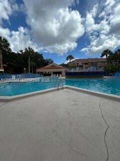 Building Photo - 15535 Miami Lakeway N