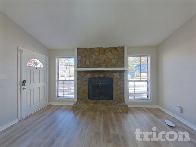 Building Photo - 114 Scarborough Ct