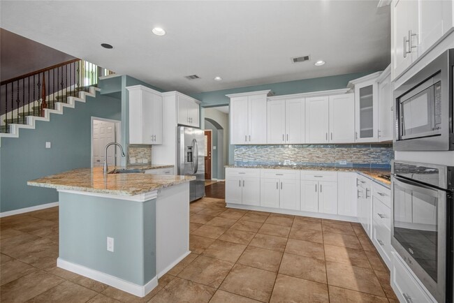 Building Photo - 6007 Dover Creek Ln