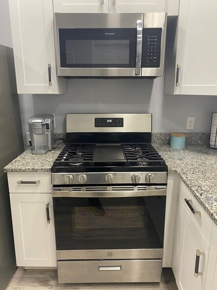 Building Photo - 2236 13th St