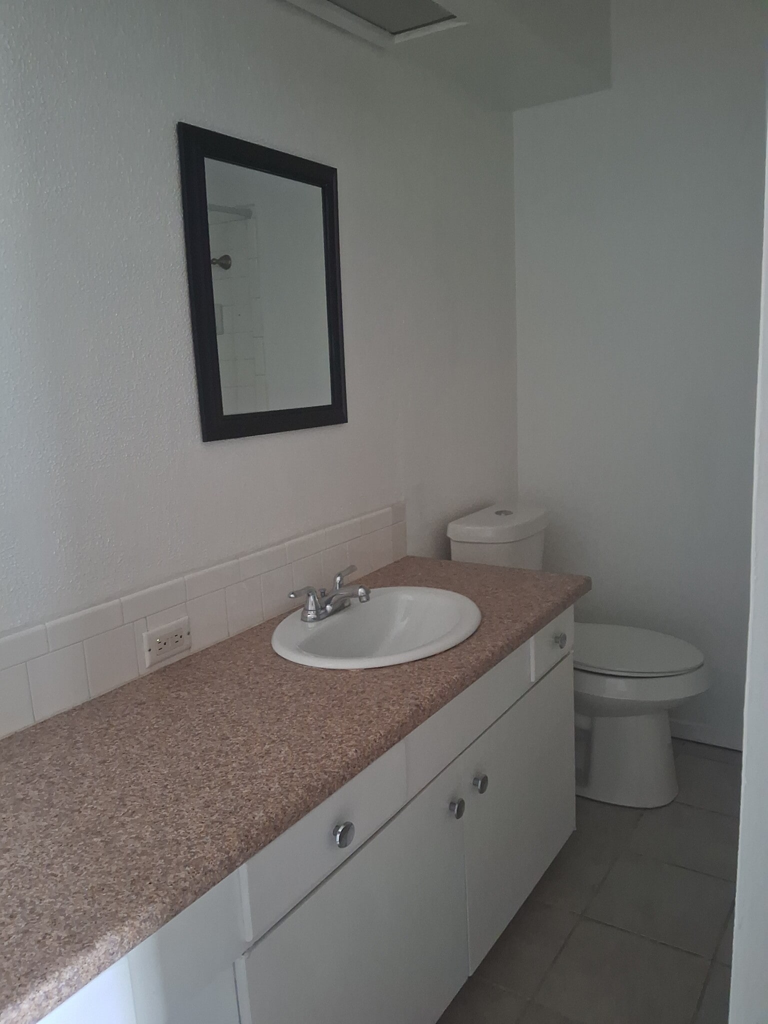 Building Photo - 207 Arnett Dr