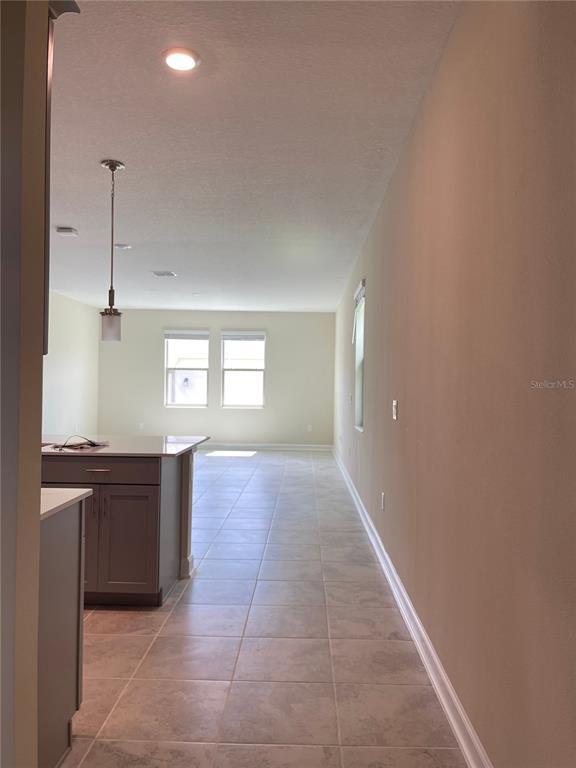 Building Photo - 213 Gentle Breeze Ln