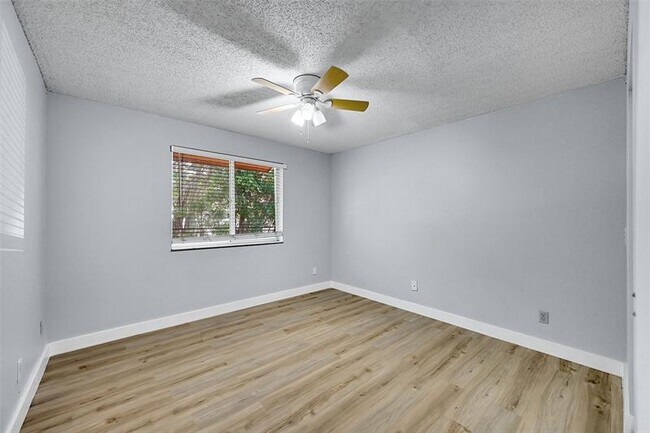 Building Photo - 796 NW 91st Terrace