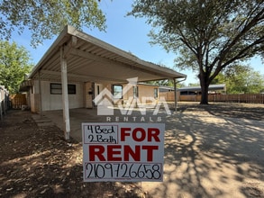 Building Photo - 247 Longview Dr