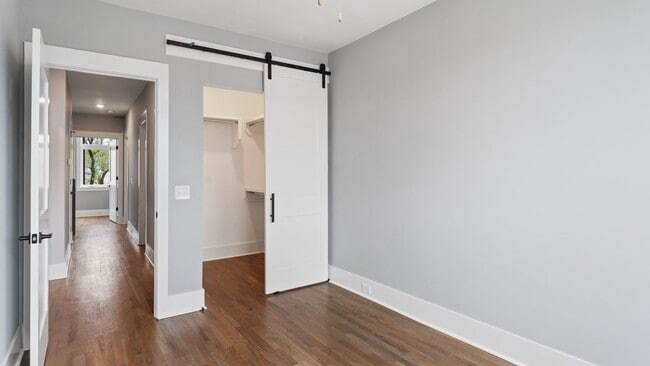 Building Photo - Nashville. Spotless & never been lived in 4BR/4.5BA home + separate office