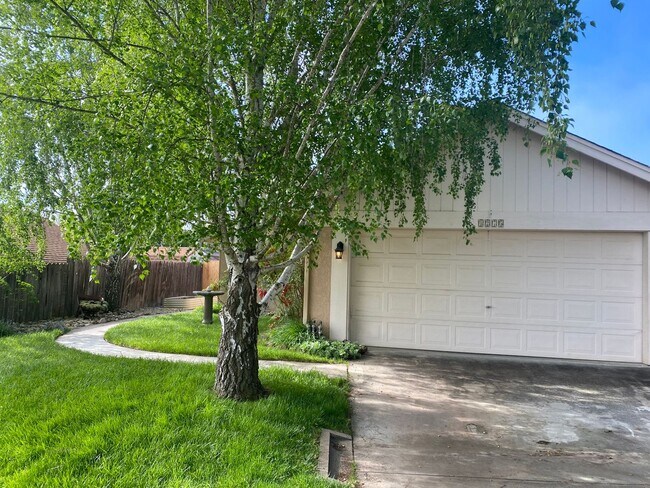 Building Photo - 1275 Peterson Ranch Rd