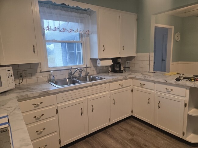 Building Photo - 9742 Port Sheldon St