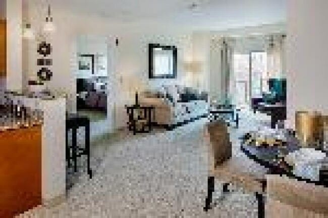Building Photo - 2 bedroom in Newton MA