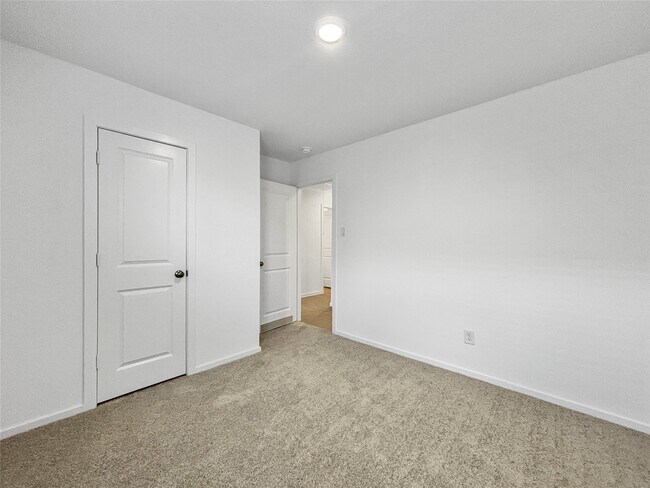 Building Photo - 6019 Standpiper Lp