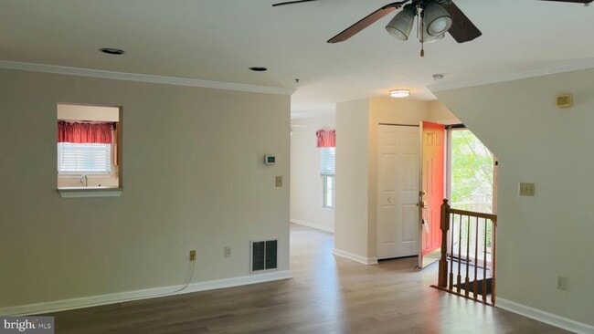 Building Photo - 6615 Buskin Ln