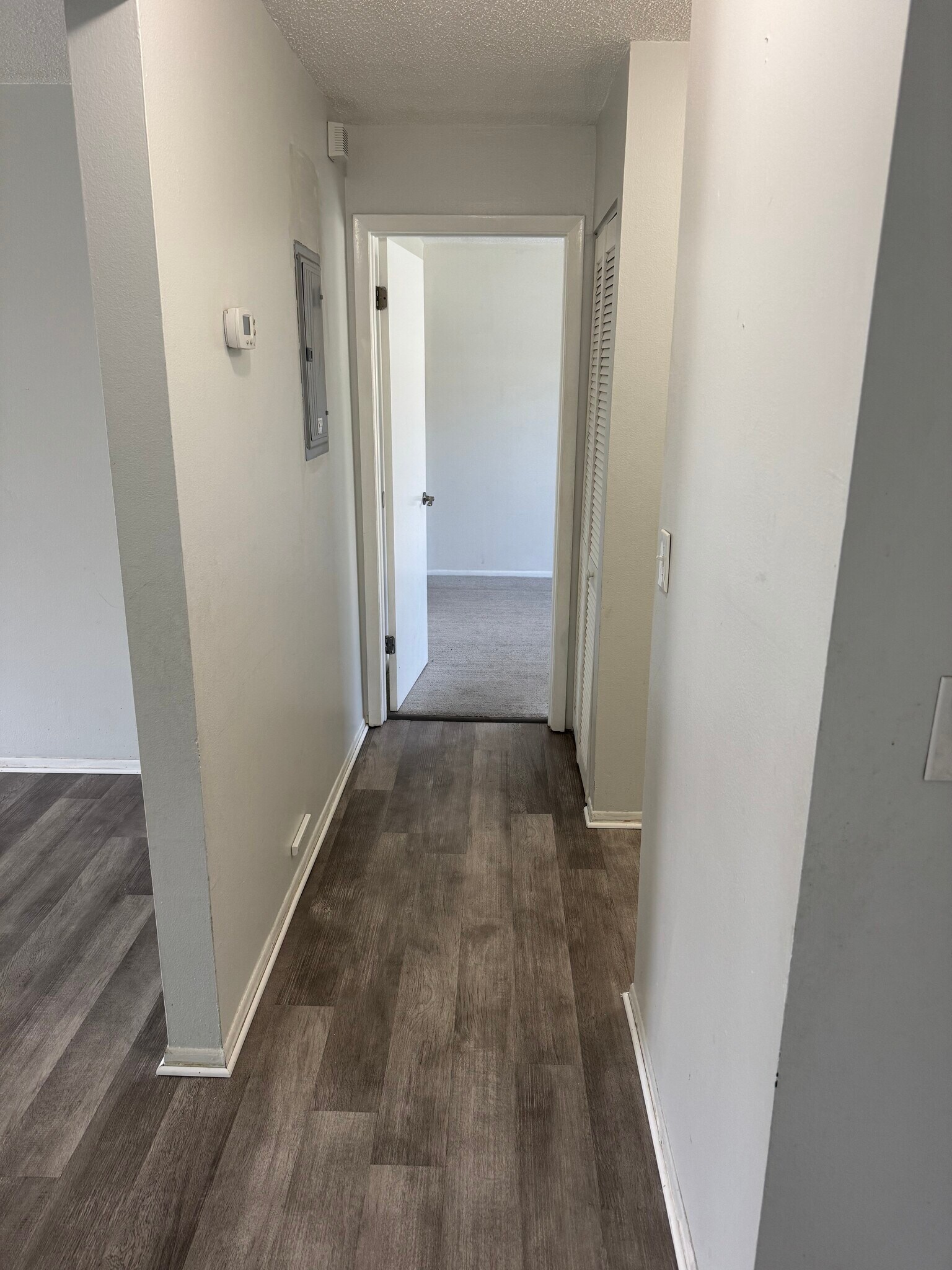 Building Photo - 6348 7th Ave W