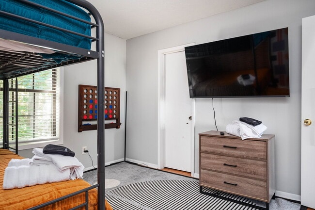 Building Photo - 3092 Destin Cir