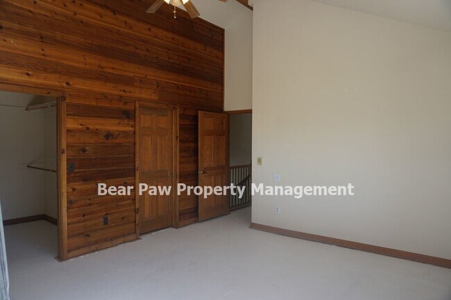 Building Photo - Amazing Views of Mt. Evans in Evergreen Highlands!