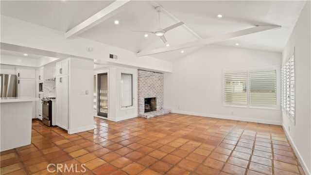 Building Photo - 304 Larkspur Ave