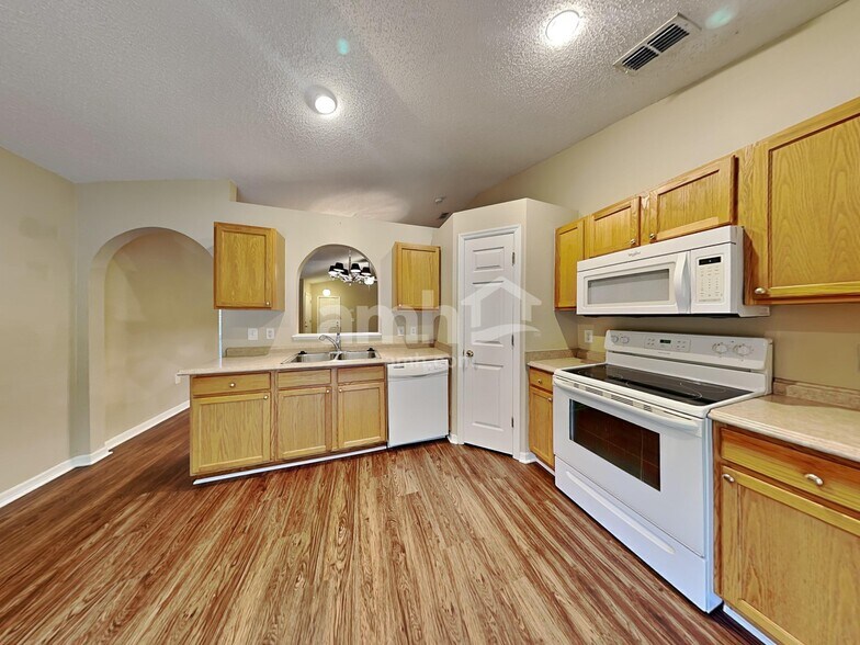 Building Photo - 13510 Cohiba Ct