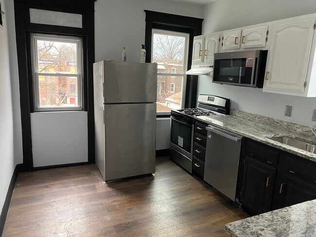 Building Photo - 3531 Michigan Ave