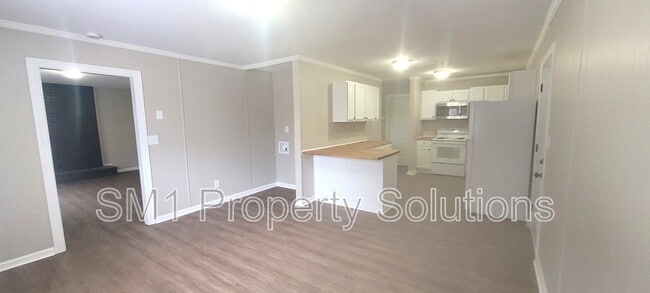 Building Photo - 2 Atlas Ct