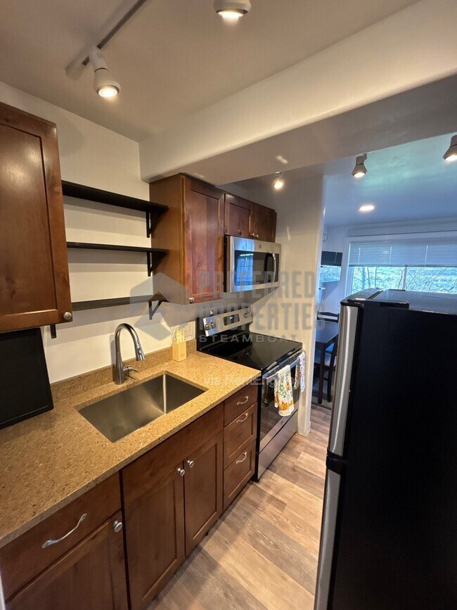 Building Photo - 3295 Apres Ski Way