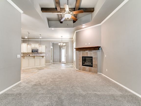Building Photo - 19124 Cottonwood Ct