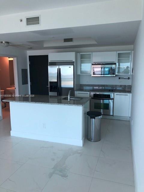 Building Photo - 888 Biscayne Blvd