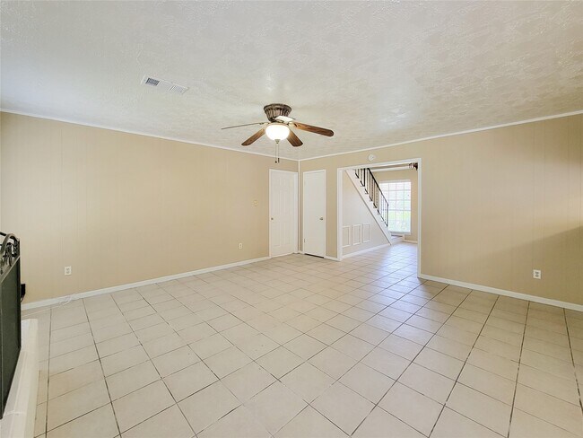 Building Photo - 16614 Cairnway Dr