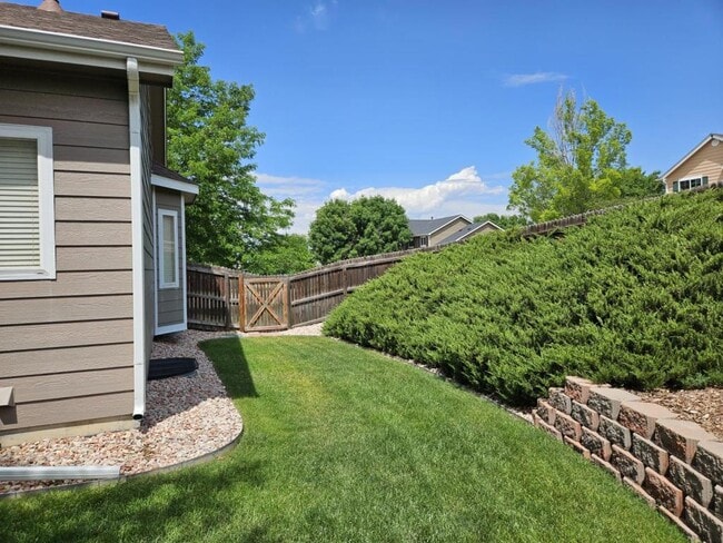 Building Photo - 500 Rider Ridge Dr